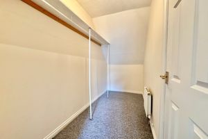 Walk-In Wardrobe- click for photo gallery